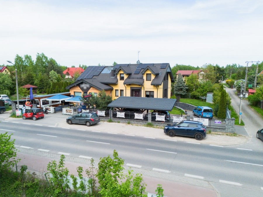 powiat legionowski, Dosin, Zegrzyńska, Dom z restauracją nieopodal Zalewu Zegrzyńskiego