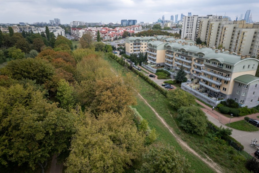 Warszawa, Ochota, Karola Dickensa, DWUPOZIOMOWY APARTAMENT Z WIDOKIEM NA PARK