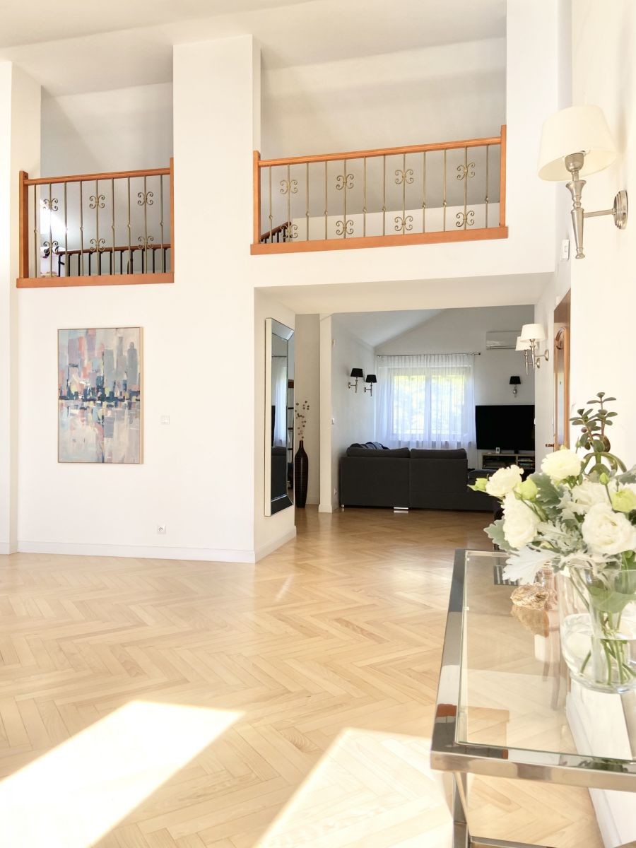 Warszawa, Ursynów, Villardczyków, Przestronny apartament w wysokim standardzie